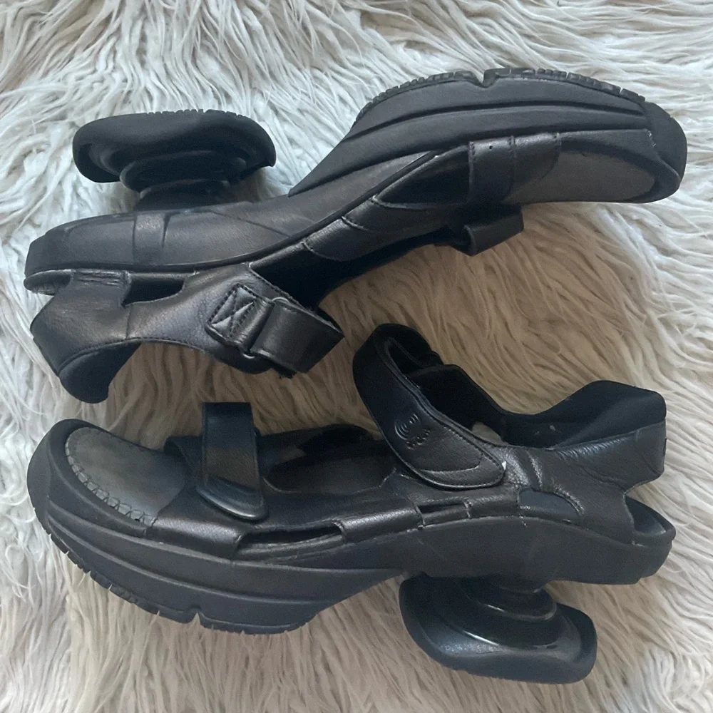 Z-Coil Sidewinder Pain Relief Black Leather Open Toe Spring Heel Sandal Size 14